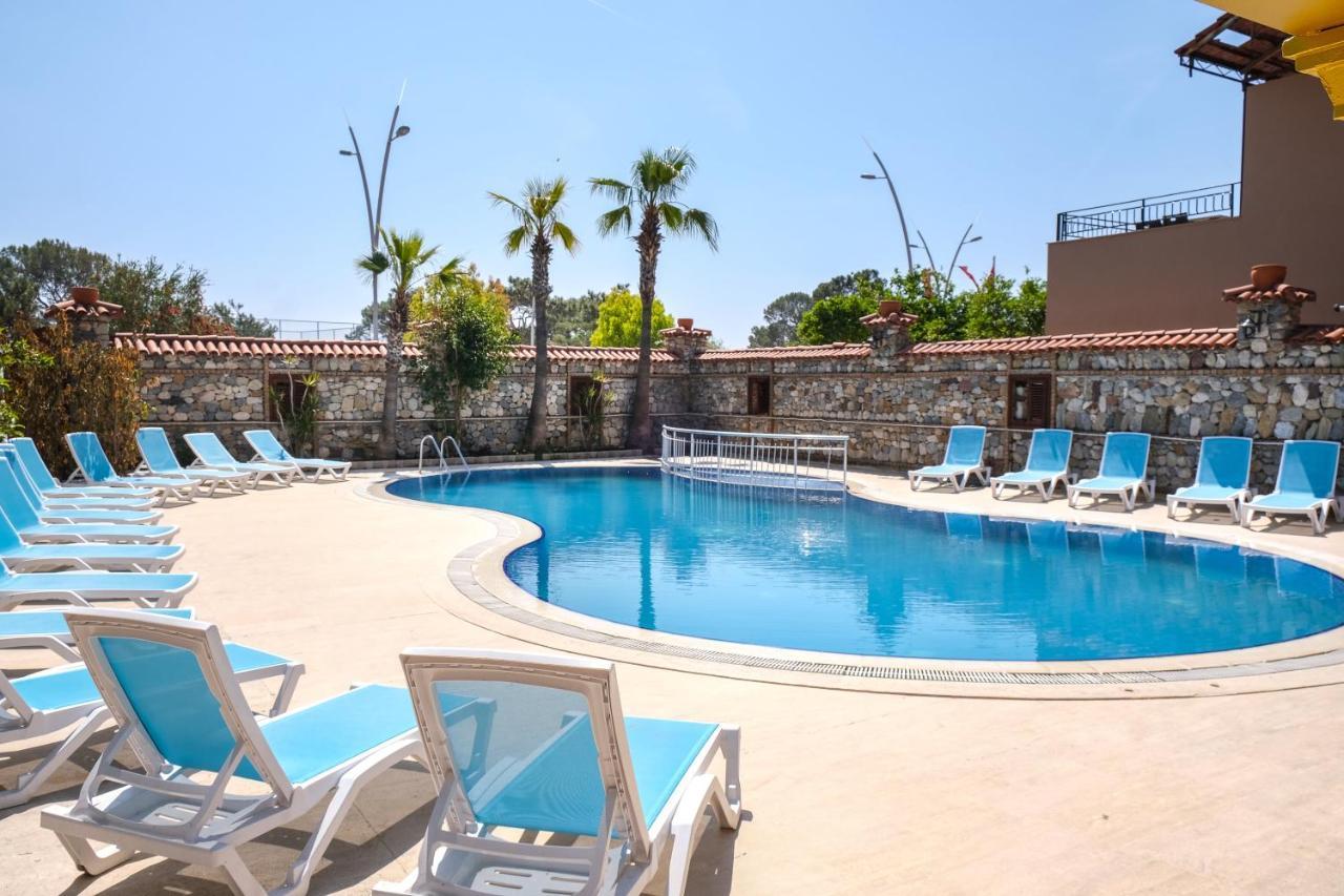 Beldibi Beach Hotel Exterior photo